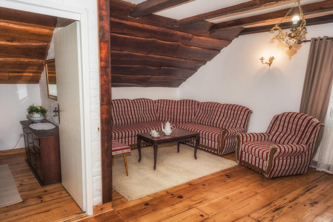 Tri Mudraca Inn Karanac Zewnętrze zdjęcie